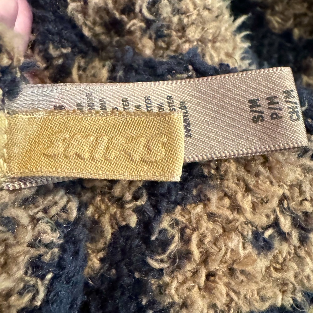 Skims Leopard Pullover. Cozy Fleece. Excellent Condition. Size Medium. - Picture 6 of 6
